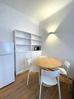 Easy Milano Rooms & Apartments