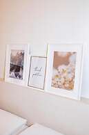 Easy Milano Rooms & Apartments