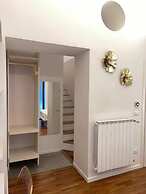 Easy Milano Rooms & Apartments