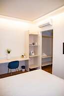 Easy Milano Rooms & Apartments