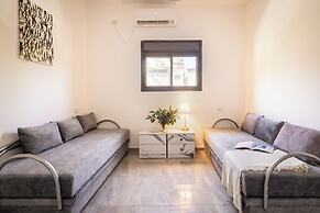 Bahai Gardens Vista Apts by Sea N' Rent