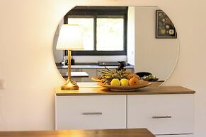 Bahai Gardens Vista Apts by Sea N' Rent