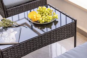 Bahai Gardens Vista Apts by Sea N' Rent