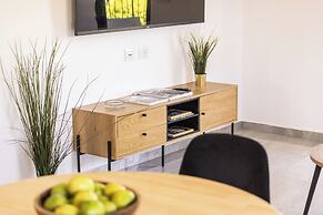 Bahai Gardens Vista Apts by Sea N' Rent