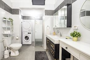 Bahai Gardens Vista Apts by Sea N' Rent