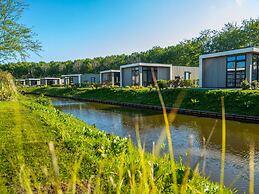 Modern Holiday Home Near the Golf Course