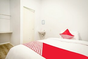 Hotel O Metropolitan Homestay Near Komplek Asia Megamas Medan