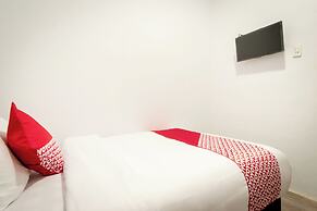 Hotel O Metropolitan Homestay Near Komplek Asia Megamas Medan