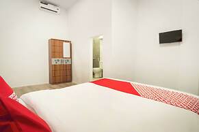 Hotel O Metropolitan Homestay Near Komplek Asia Megamas Medan