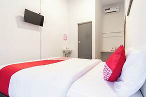 Hotel O Metropolitan Homestay Near Komplek Asia Megamas Medan