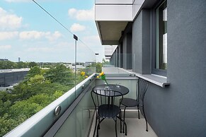 Air Conditioned Apartment by Renters
