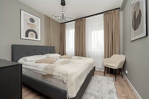 Air Conditioned Apartment by Renters