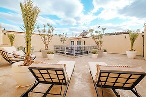 Free People Riad and Spa