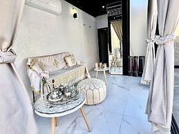 Free People Riad and Spa