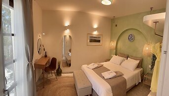 Vetus Vicinato Luxury Homes