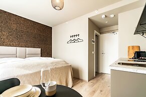 Frost Apartments by Heimaleiga