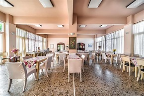 HARMONY HOTEL AND STUDIOS