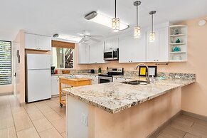 Big Island Keauhou Surf & Racquet 4-103 2 Bedroom Condo