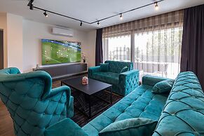 Villa Betelgeuse Supernova