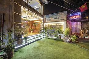 Hanoi Airport Premium Hotel