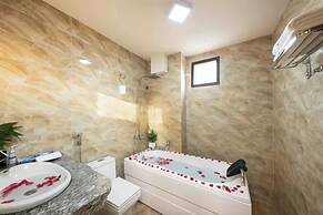 Hanoi Airport Premium Hotel