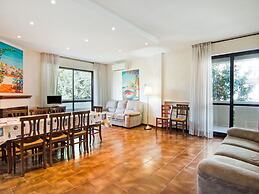 Belvilla by OYO Fucini Sette Quadri