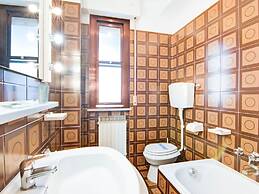 Belvilla by OYO Fucini Sette Quadri