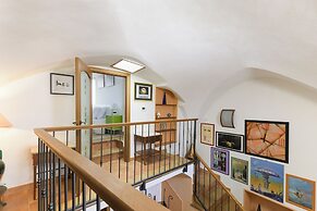 Terrazza Aragonese by Wonderful Italy