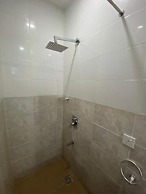Shortlethomes- Renee's Luxury Apartments