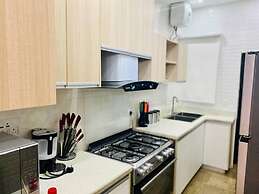 Shortlethomes- Renee's Luxury Apartments