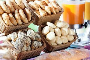 Holiday Inn Express Brussels Airport by IHG