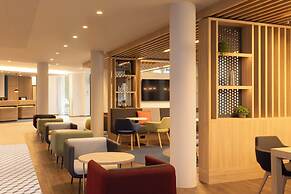 Holiday Inn Express Brussels Airport by IHG