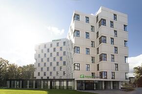 Holiday Inn Express Brussels Airport by IHG