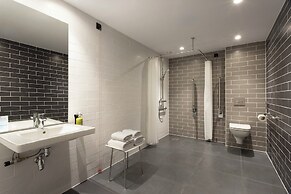 Holiday Inn Express Brussels Airport by IHG