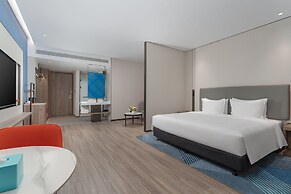 Holiday Inn Express Xi An North Station by IHG