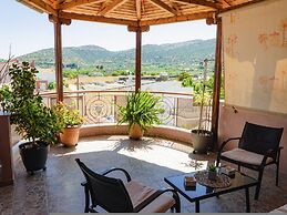 Attic Suite in Alykes