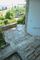 Lilly s Seaview Studio