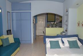 Lilly s Seaview Studio