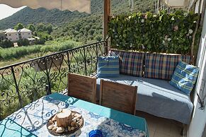 Lilly s Seaview Studio