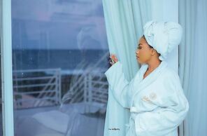 WHITE DECK BEACH RESORT