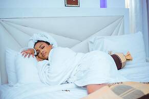 WHITE DECK BEACH RESORT