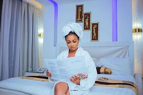 WHITE DECK BEACH RESORT