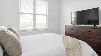 The Artesian At Bee Cave By  Landing