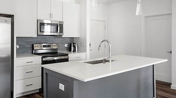 The Artesian At Bee Cave By  Landing