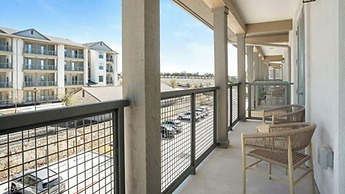 The Artesian At Bee Cave By  Landing