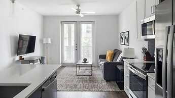 The Artesian At Bee Cave By  Landing