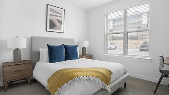 The Artesian At Bee Cave By  Landing