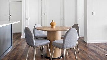 The Artesian At Bee Cave By  Landing