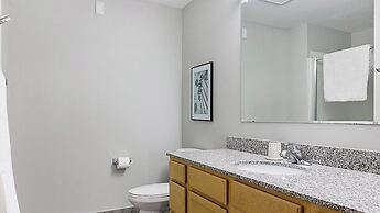 9 On Canal By  Landing