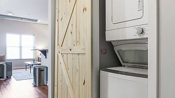 9 On Canal By  Landing